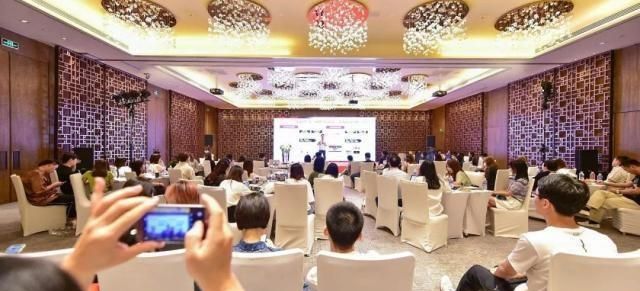 美容运营总监的职责,美容运营总监的职责是什么