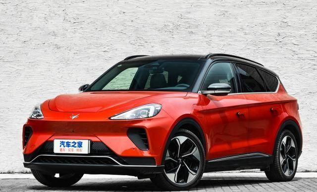 北汽高端智能纯电SUV来了,超宽哈曼4K屏、补贴后24万起