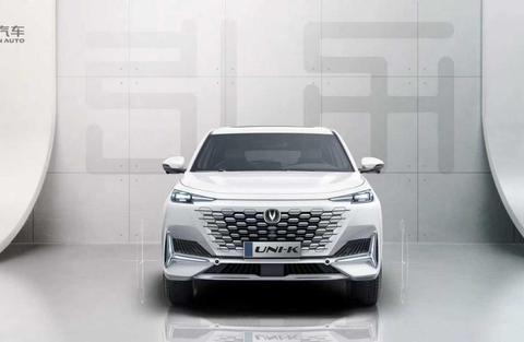 长安UNI-K实车曝光，轴距2890mm，搭2.0T+8AT