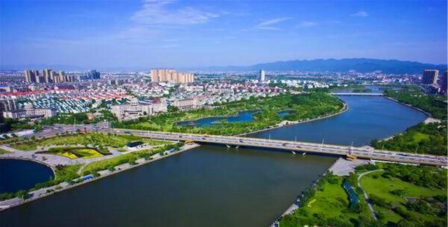 2020义乌人均gdp_金华各县市最新GDP排名:义乌总量人均领先,浦江人均最低