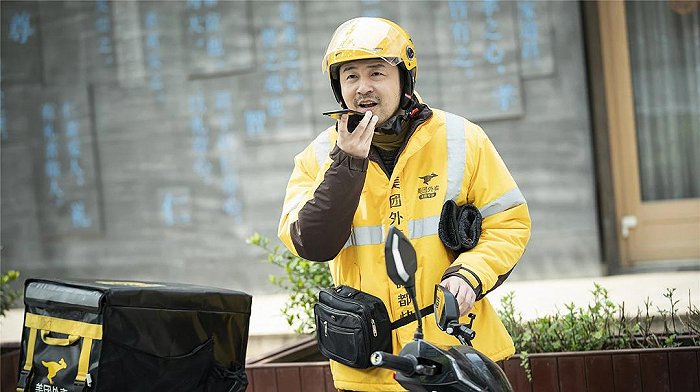 图片来源:《在一起》之《摆渡人》单元剧照