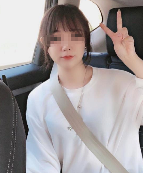 24岁女子武汉出租屋内中刀死亡，系“误杀”自己