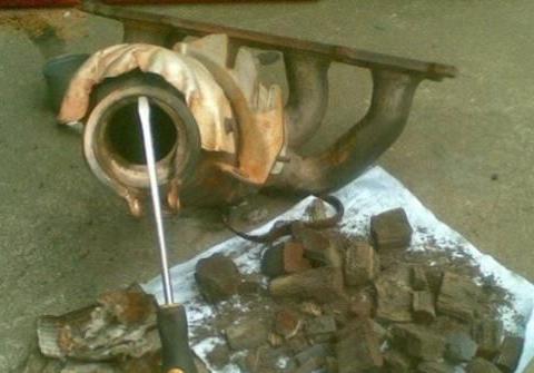 汽车报废才知道：不管是什么车,每月都要打扫这个孔