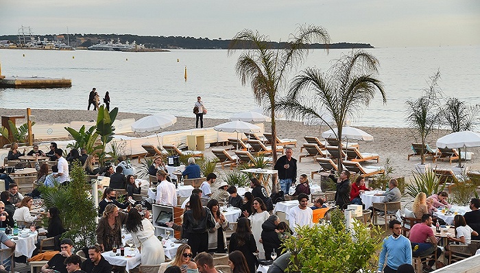 GDP的动态同比_一季度GDP同比反弹18 ,未来最大不确定性仍是疫情的演变