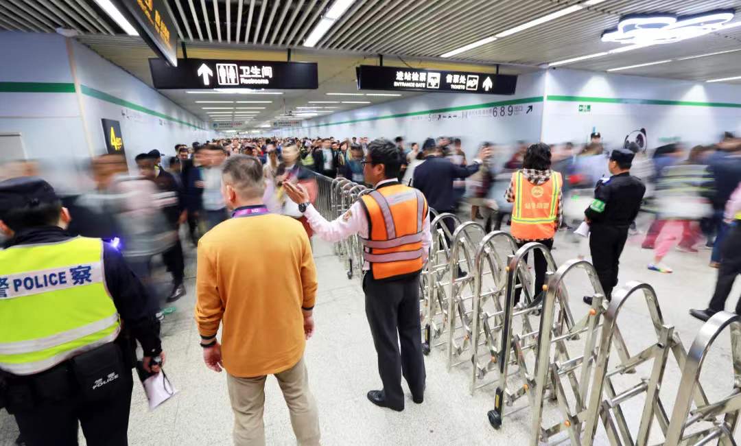 上海保障第三届进博会交通:进得来、出得去、行得畅、防疫好