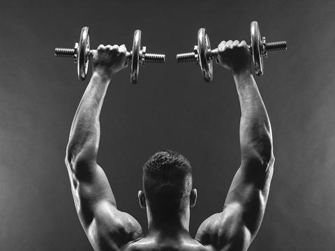 辟谣：肌肉练得越多长得越快？3个方面，解释增肌和什么有关