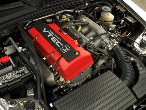 日本发动机那么先进，为什么我们不模仿呢？技术员：别为难我了！