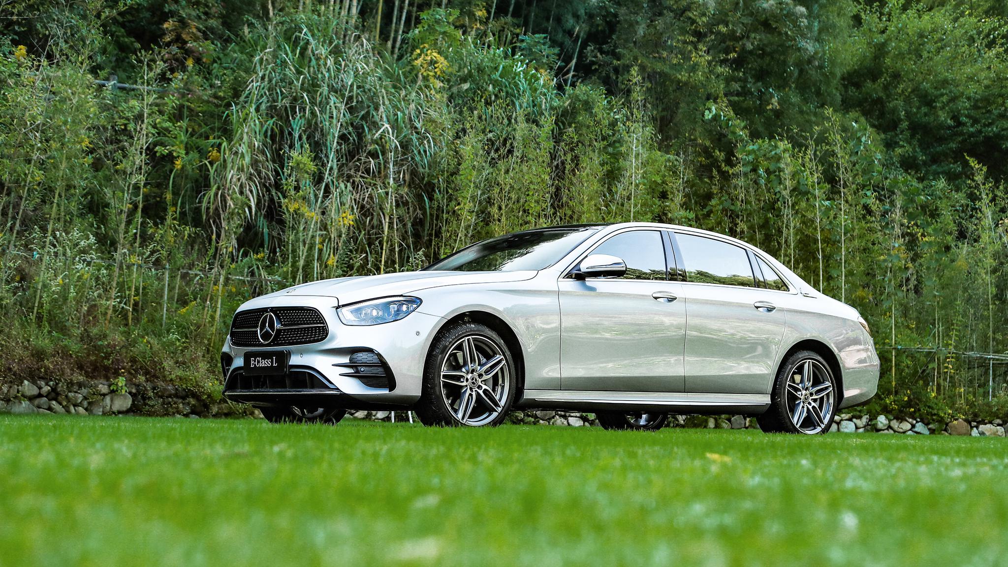 中国卖爆的奔驰E级，开着到底行不行？