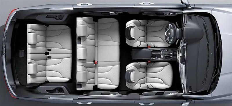 自相残杀?五菱凯捷VS宝骏730,谁更强?