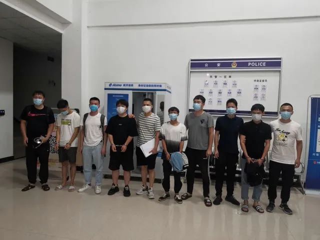 ▲多名该案嫌疑人被控制。来源:平安温州微信公众号