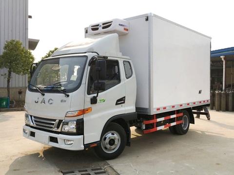 什么样的冷藏车可以上蓝牌？4.2M冷藏车价格