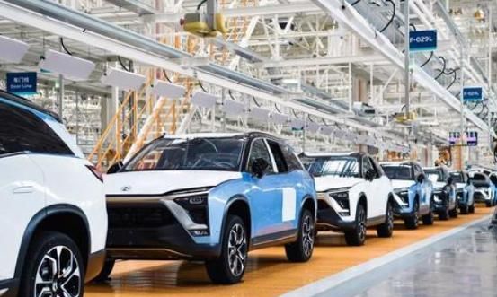 蔚来李斌：我们已经甩开特斯拉,未来不会降价