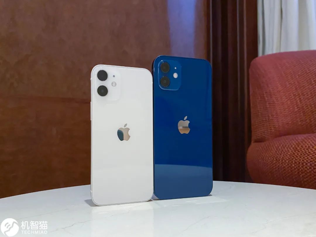 iPhone12mini蓝色,苹果12mini蓝色 iphone 12 mini抢先体验:真机和想象中不太一样!