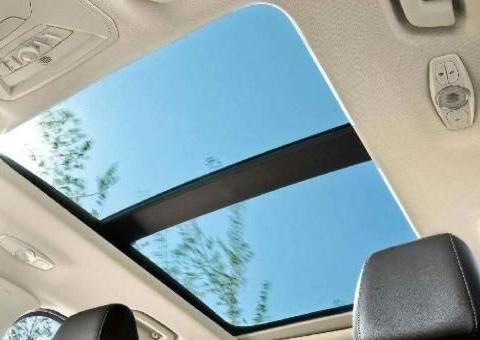 汽车天窗隐藏危机,80%不知道