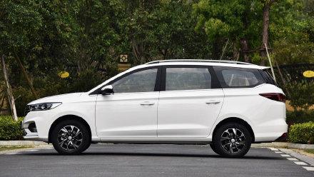 家用MPV新选择！5.68万元起，轴距2750mm，还是一款6座车