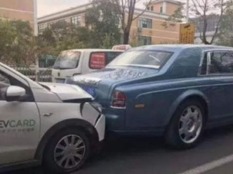 如果只买了交强险和三者险，车祸致人死亡，汽车保险最多赔多少？