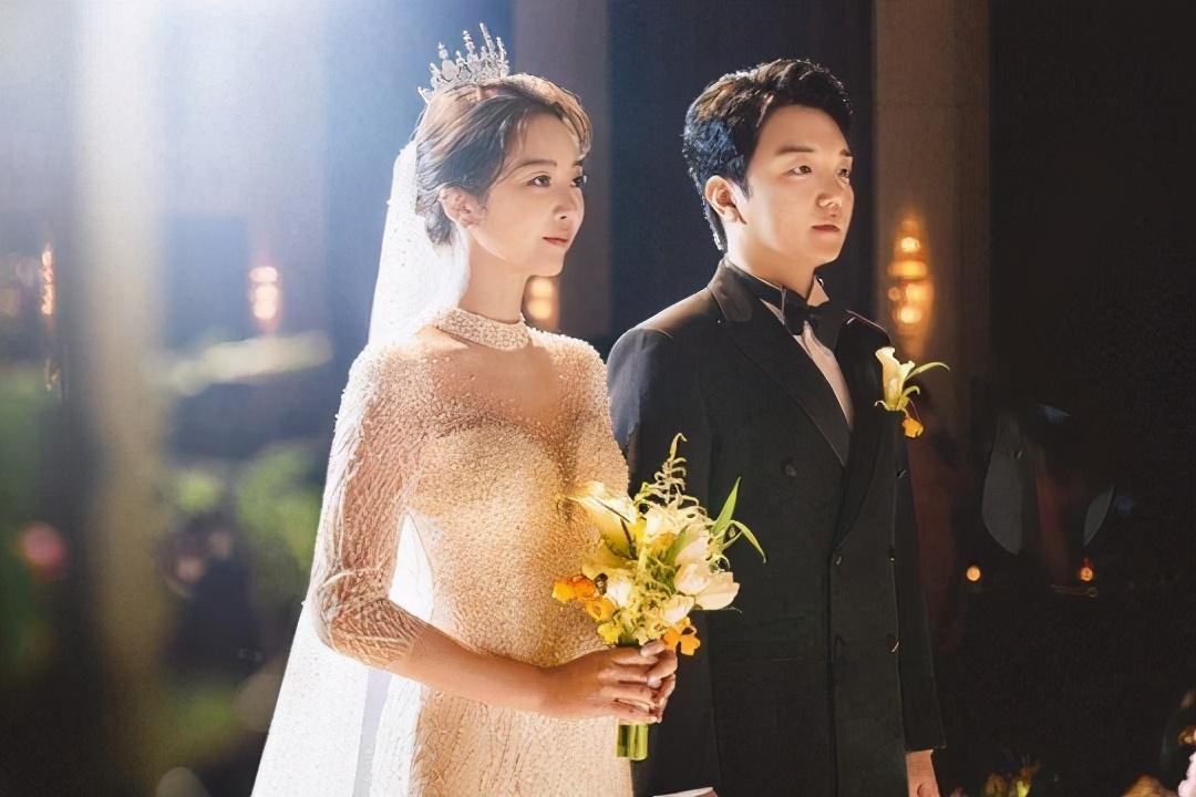 婚礼照曝光 韩流女神裴涩琪闪嫁小2岁老公 男方是网络主播