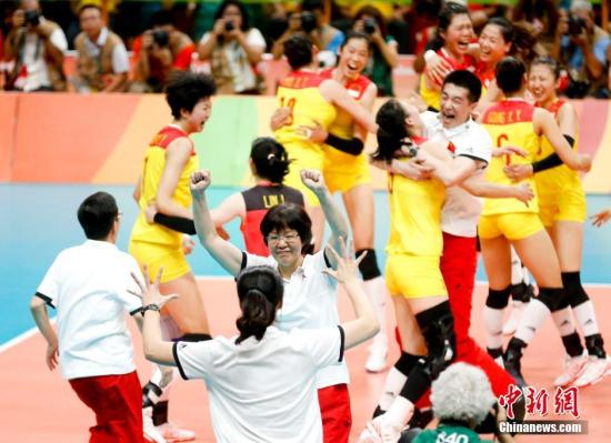 国人骄傲!39年前的今天 中国女排首夺世界冠军