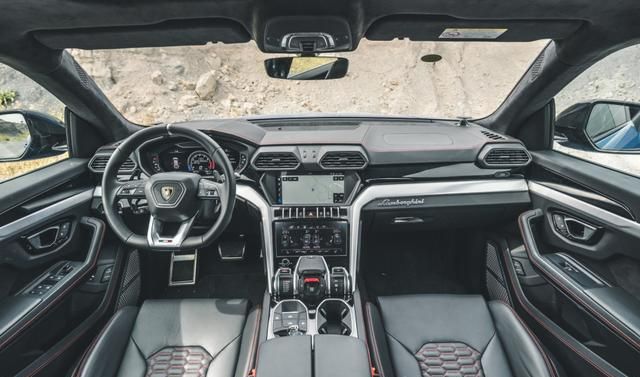 兰博基尼也有SUV?会越野的Urus,巅峰大野牛
