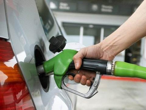 加了不合格的汽油对发动机有什么伤害？特别便宜的油能加吗？