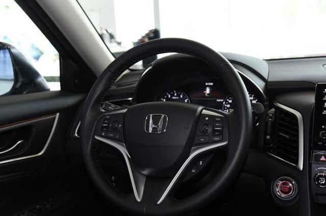34万左右怎么选?本田冠道还是英菲尼迪QX50?懂车人说了实在话