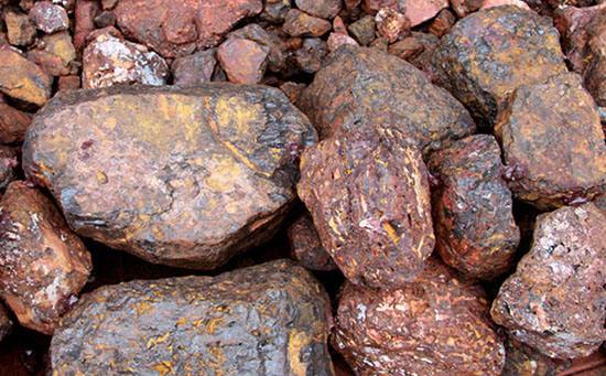 《铁雨》下载专区：高清游戏资源一网打尽！ (铁雨完整版 下载)