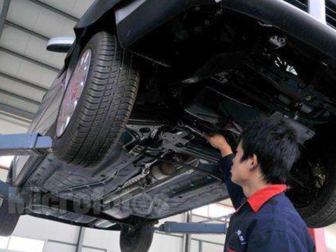 为什么车主都选择去4S店做保养，难道真的是因为有钱吗？