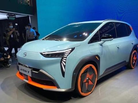 埃安品牌独立!AION Y全球首发,年轻人的娱乐大客厅!