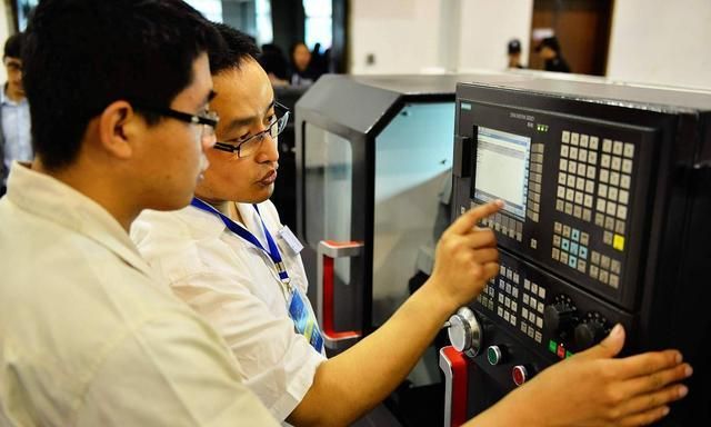 啥叫大数据技术啊 8bd0-kefmphc2194733.jpg