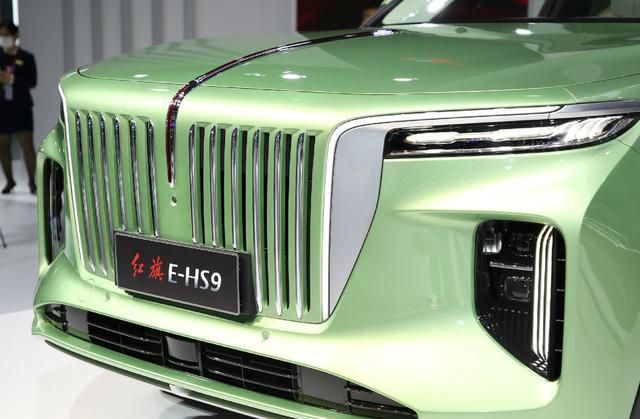 红旗e-hs9定位全尺寸suv,在2020年广州车展亮相,预售价55万起