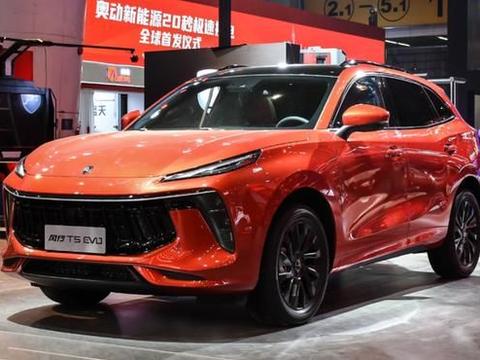 探馆东风“保时拉蒂”,盾牌狮标似兰博基尼!这车有爆款基因