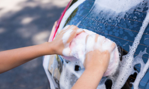 新司机2个车内外保养技巧，不仅省钱，还能延长报废周期