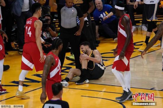 北京时间2019年6月14日,NBA总决赛第6战中,汤普森也在第3节伤退。文/岳川