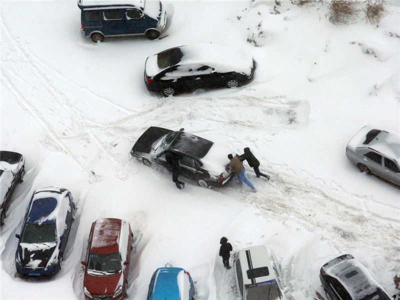 东北一场大暴雪，揭开了新能源汽车的遮羞布车主：服了这“祖宗”