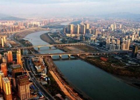 南通经济总量超泉州_南通经济开发区(3)