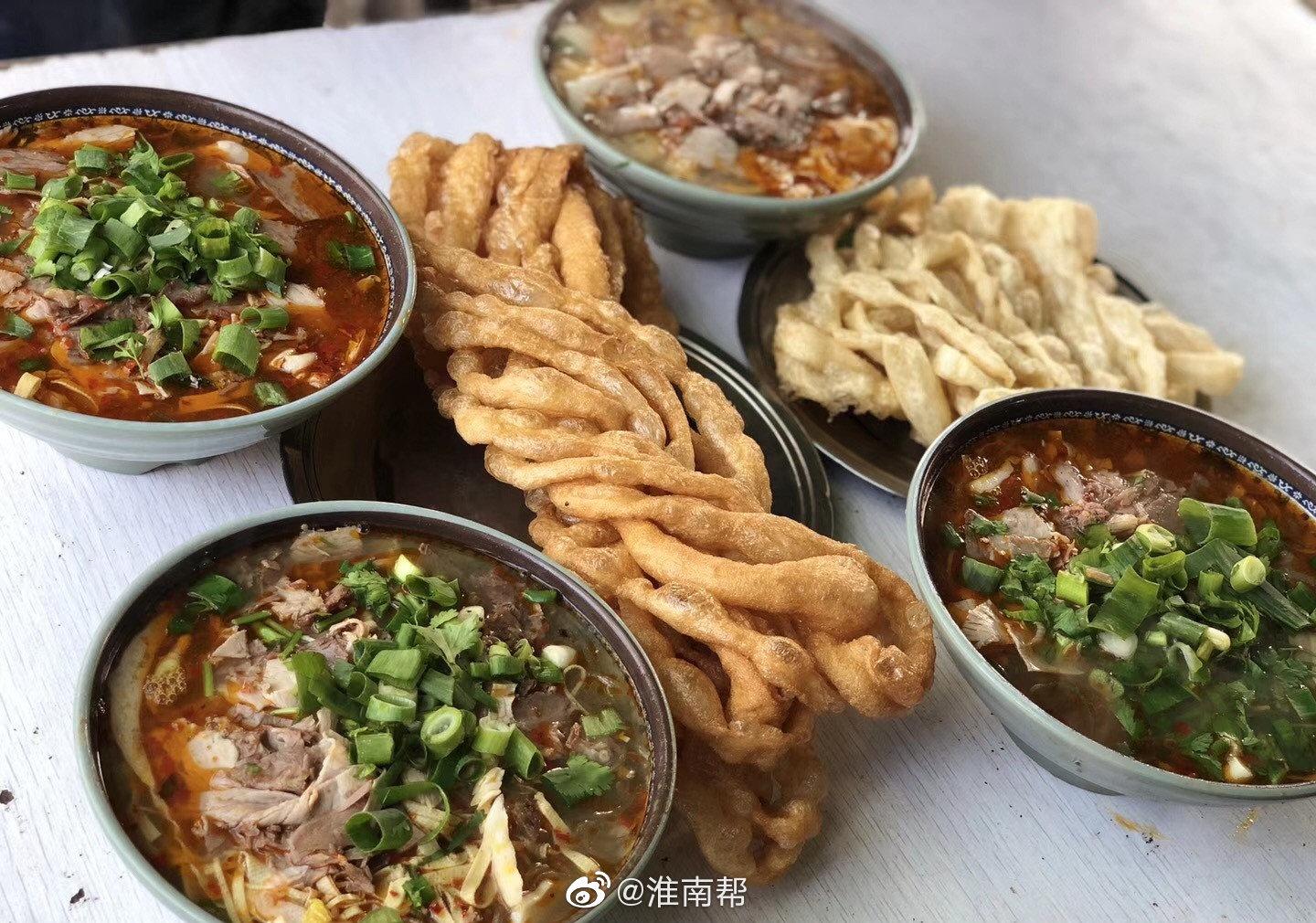 上窑馓子配上淮南牛肉汤也算是标配之一吧