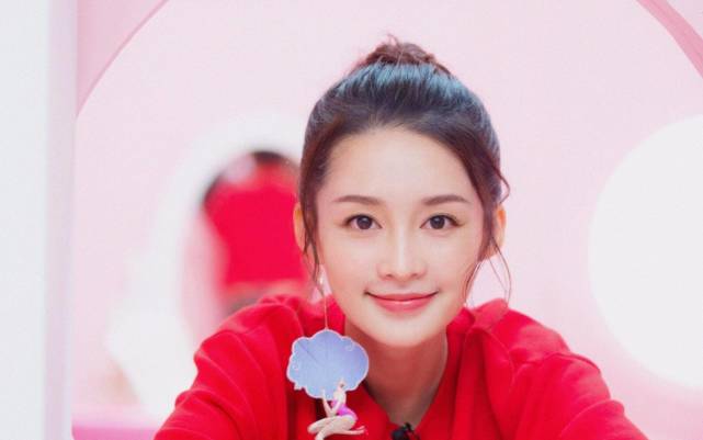 盘点1990年出生的20位女明星，看看谁最美？