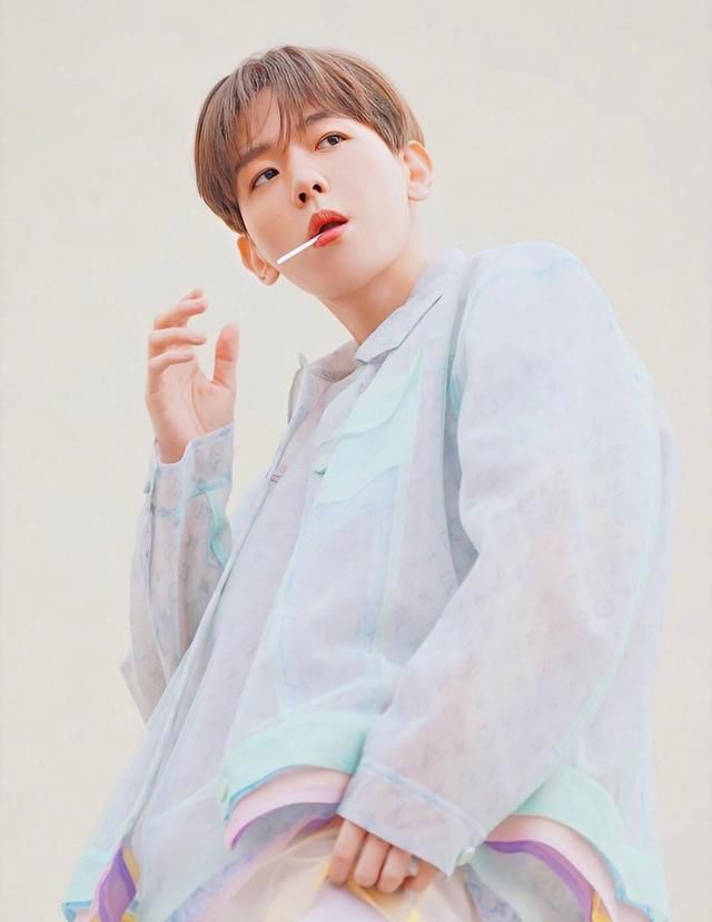 世界专辑销量排行榜_BTS日本专辑用一天打破Oricon纪录,首日销量超过57万张!(2)