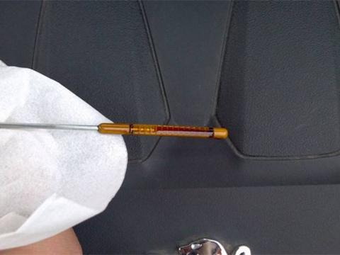 出保后你还5000公里一换机油吗？别花冤枉钱了