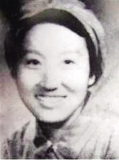 年轻时的云曙碧 图源:呼和浩特日报