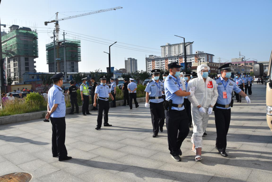 武吗县人口_人口普查(2)