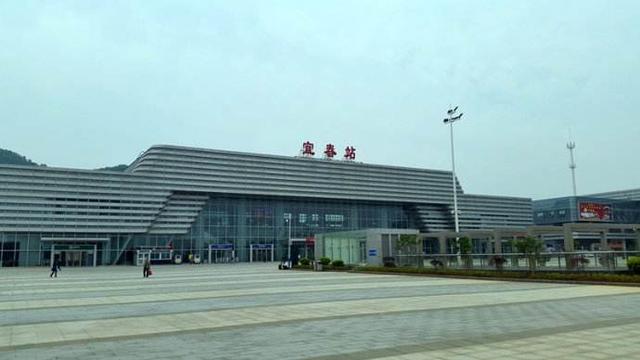 各城gdp2020_2020年前三季度四川各市(州)GDP排行榜:4城GDP增速超3.0%
