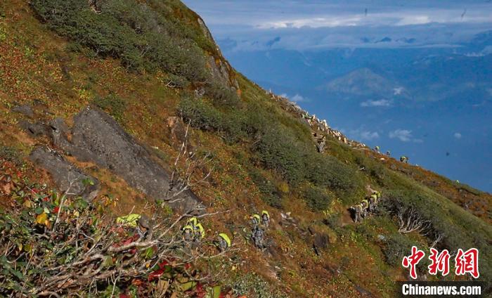 穿密林淌沼泽 西藏边防官兵的“生死巡逻路”