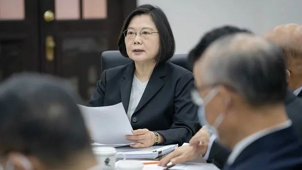 民进党会都开不下去了 紧盯美国和大陆