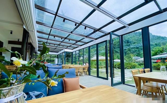 茶园、民宿、古寺....平武这个特色小镇,藏着一个别样的秋天休闲区蓝鸢梦想 - Www.slyday.coM 茶园、民宿、古寺....平武这个特色小镇,藏着一个别样的秋天休闲区蓝鸢梦想 - Www.slyday.coM