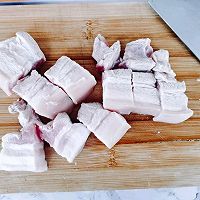 「腐乳焖五花肉」的做法配方，不加一滴油，做出美味的五花肉