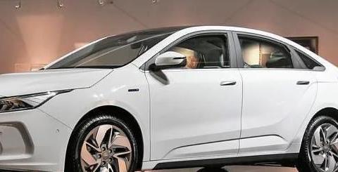 吉利推出首款纯电动轿车,预计新车补贴后售价或在20万左右!