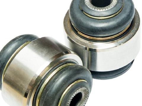 开车只会换机油？舍得花钱换这几样，车子好开很多倍