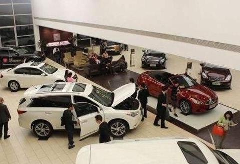 为什么买车的人越来越少?知道实情后,你还“敢”买车吗?