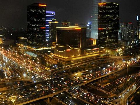 北京明年起每人名下小客车指标最多一个